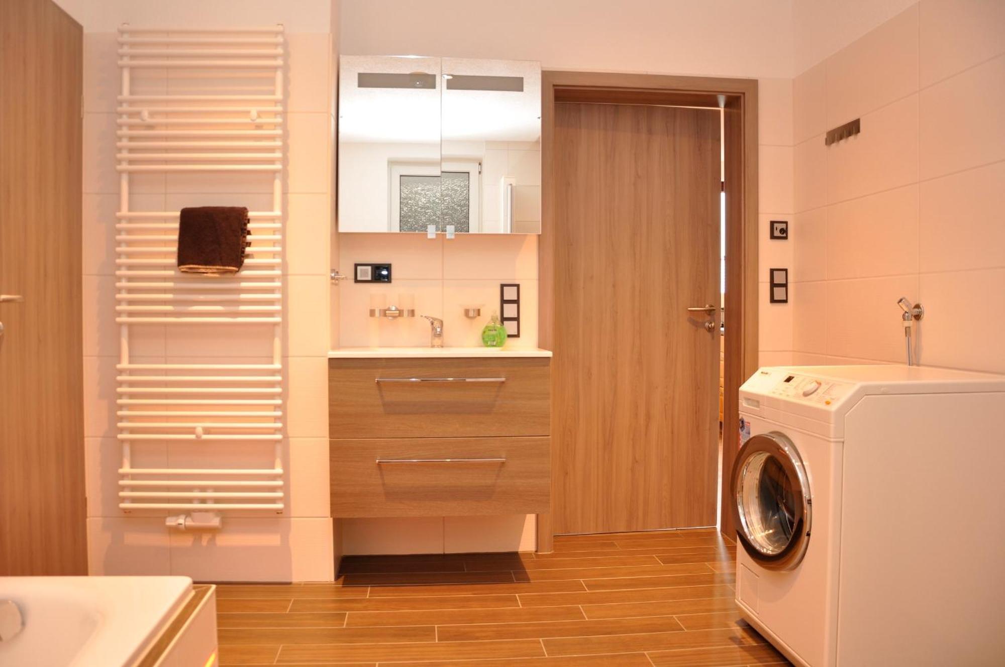 Usbeck Apartment